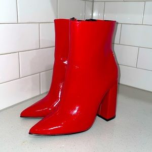Beautiful never worn red high heel boots size 7 1/2